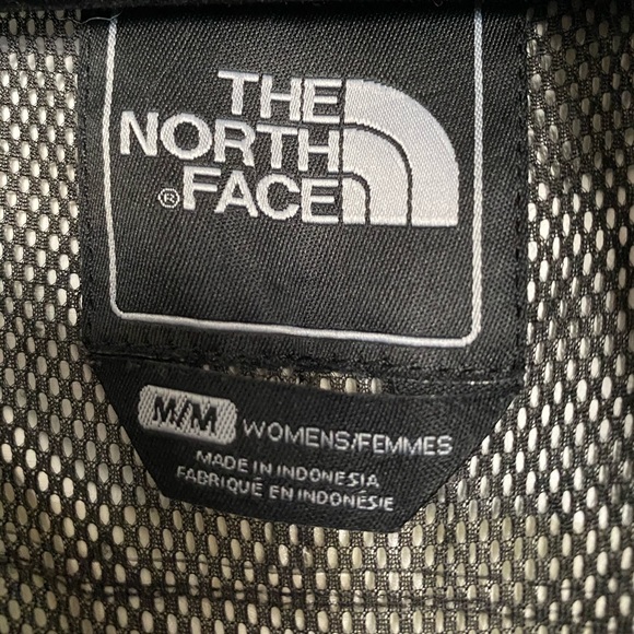 Like NEW North Face Jacket - Picture 10 of 14